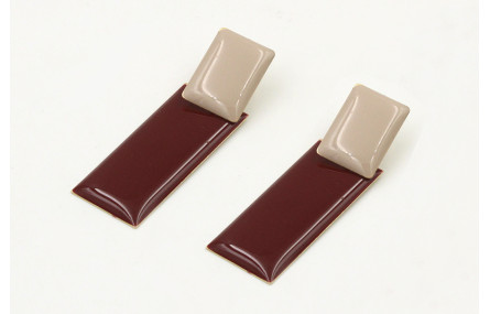 Pendinetes perno rectangulo esmlatado beige y colg