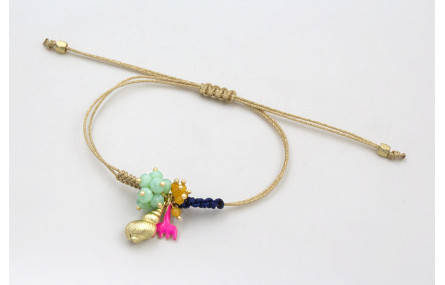 Pulseras hilo dorado con caracola dorada mate, ras