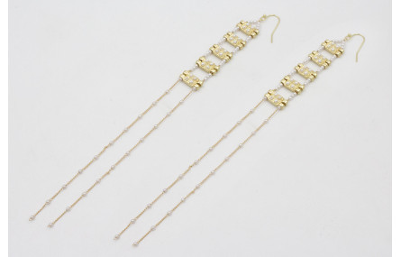 Pendientes gancho con entrepiezas perlas pegadas y