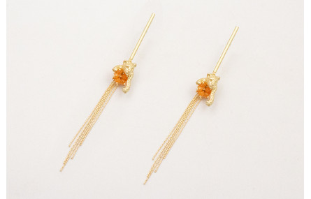 Pendientes perno listón con fleco,burruño bolitas 