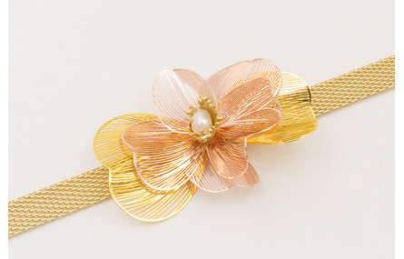 Pulsera cadena plana dorada mate, centro flores me