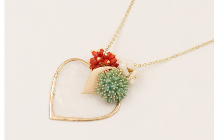 Collar cadena eslabón pequeño dorada mate con colg