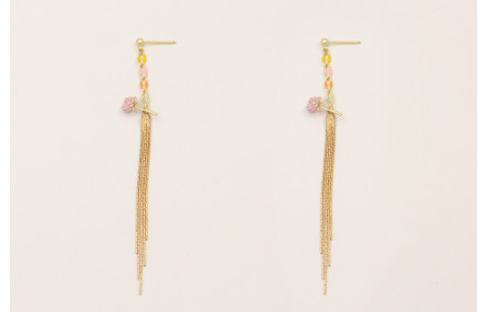 Pendientes perno bolita dorada mate con cadena de 