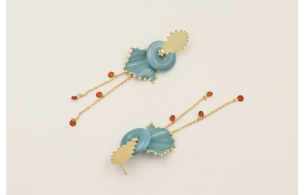 Pendientes triangulo dentado dorado mate con disco