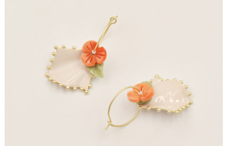 Pendientes aro pequeño flor resina coral, hoja res