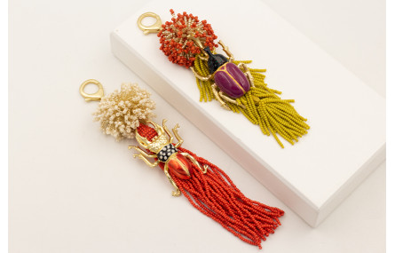 Llavero bola de abalorio cristal y naranja con fle