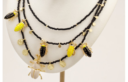 Collar 3 vueltas abalorios y miyukis negros con co