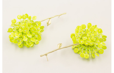 Pendientes bola de lentejuelas fluor y perno rama 