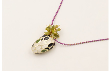 Collar cadena bolitas esmalte cardenal con cabeza 