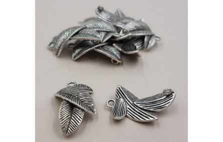 Trio de hojas 10.5*18 Plata Vieja