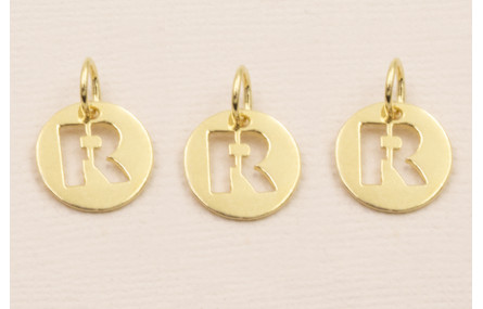 Colgante letra R 10mm Baño Oro 18K, 3Micras