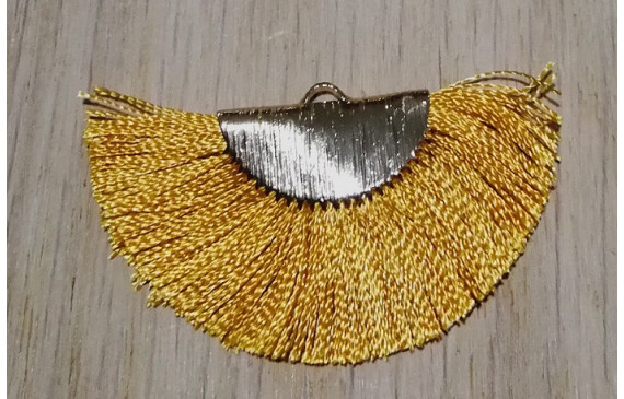 Pendiente abanico 45*25mm Marrón dorado