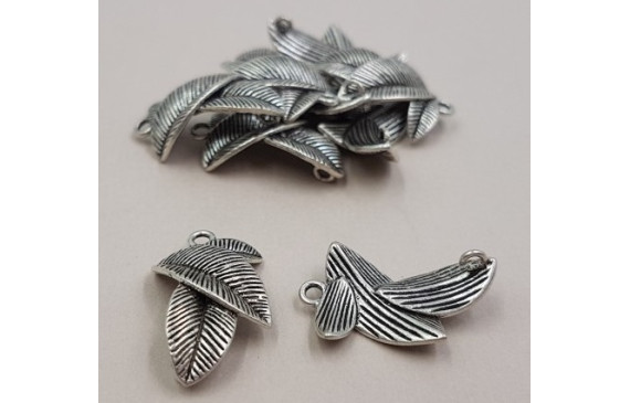 Trio de hojas 10.5*18 Plata Vieja