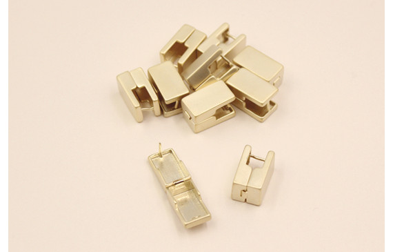 Perno cierre  14*14mm * 10mm Oro Mate