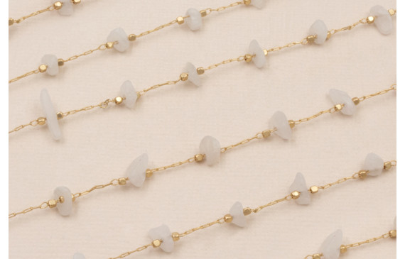 Cadena Dorado Mate Cuarzo Blanco 4-5mm
