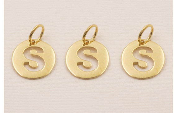 Colgante letra S 10mm Baño Oro 18K, 3Micras