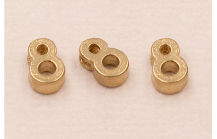 Pieza Número 8 7*6*2 Oro