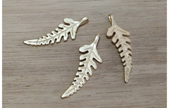 Pieza Hoja de Helecho 30mm Oro Mate