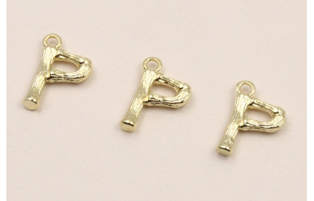Colgante Letra P latón Dorado 15*10mm