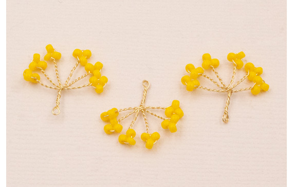 Cuenta Ramillete 6 pétalos 20*15mm Amarillo