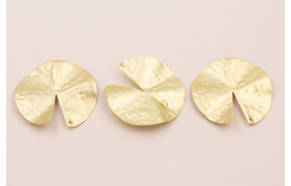 Colgante Nenufar 42mm anilla trasera Oro Mate