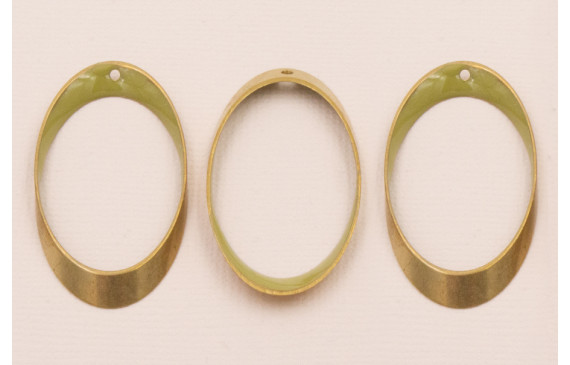 Ovalo Biselado 40*22 Esmalte verde Pistacho