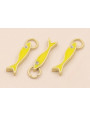 Colgante Pez esmaltado Amarillo 15*3 con arandela