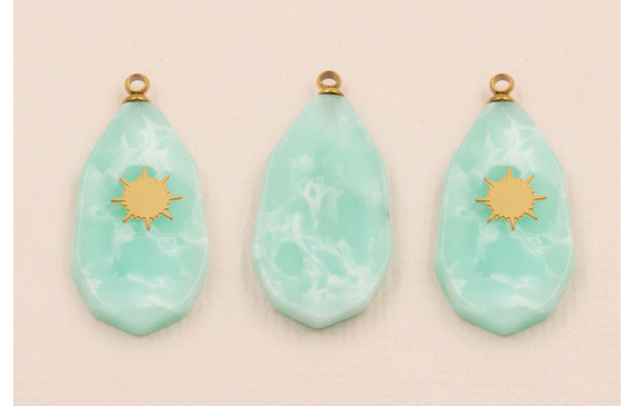 Colgante piedra Turquesa 25*18 y estrella S.Steel