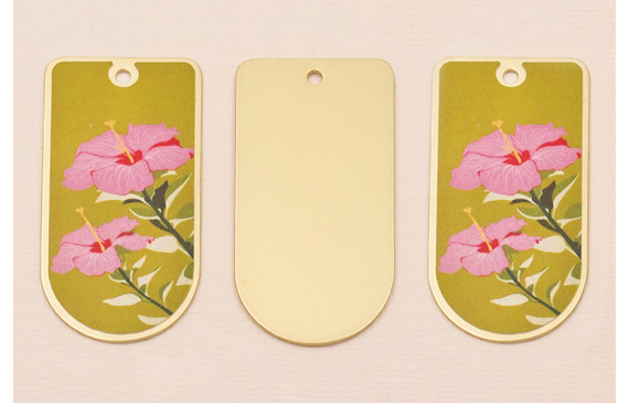 Pieza 50*25 Oro mate  Flores Fondo Beige