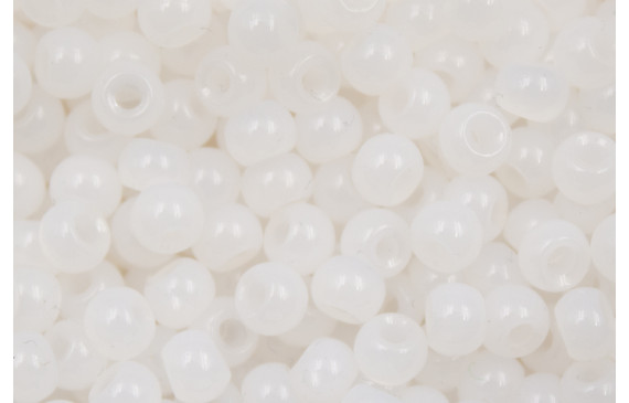 10 gramos Abalorio Blanco 4mm