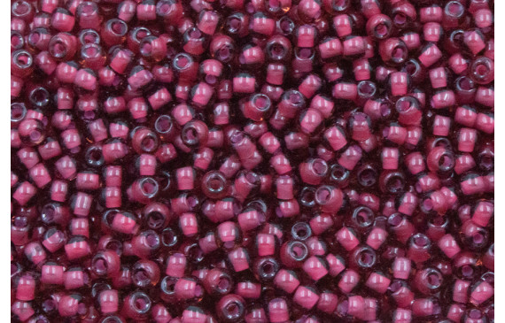 10 gramos de Abalorio 4mm color Vino transparente