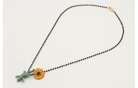 Collar cadena miyuki negra con colgante lagarto ve