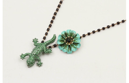 Collar cadena miyuki negra con colgante lagarto ve