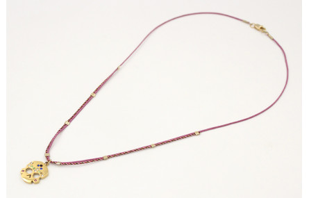 Solitario con hilo macrame rosa malva, mitad micro