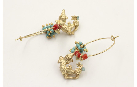 Pendientes aro dorado mate con cocodrilo, burruño 