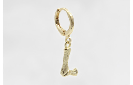 Singel earring cierre aro dorado, colgante letra L