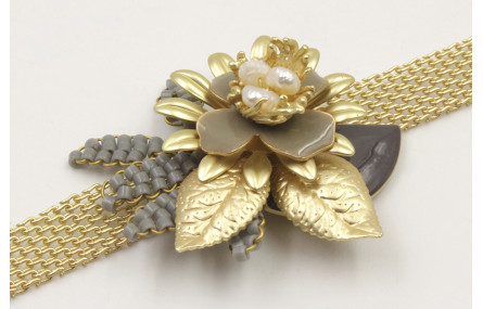 Pulsera cadena tira plana dorada mate con flor 11 