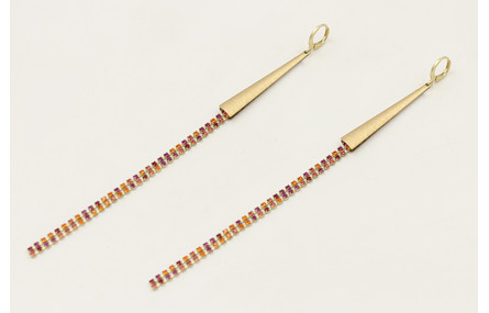 Pendientes cierre aro con laminas doradas mates y 