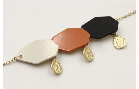 Pulsera cadena de eslabón doarado mate con hexágon