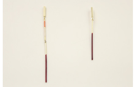 Pendientes irregulares de acero inoxidable con per