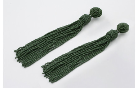 Pendientes perno media bola y fleco abalorio color