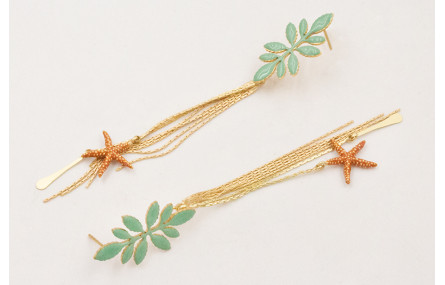 Pendientes perno pétalos esmaltados turquesas con 