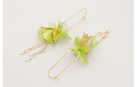 Pendiestes perno eslabón alargado con colgante flo