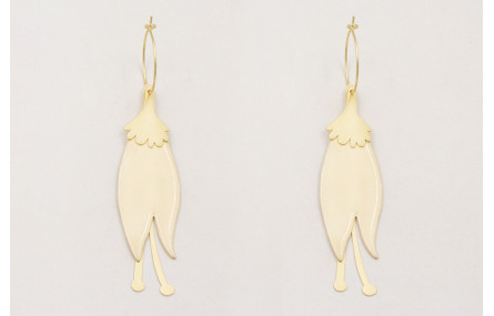 Pendientes gancho sencillo con flor plana esmaltad