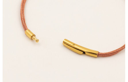 Pulsera hilo metalico oro rosa con tubo curvado ac