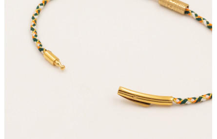 Pulsera driza hilo metalico, verde,blanco y salmón