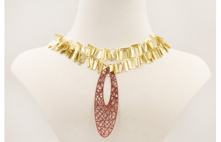 Collar doble cadena rectangulos colgando dorado ma