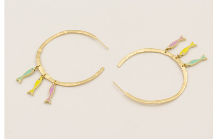 Pendientes aro labrado con peces de colores menta,