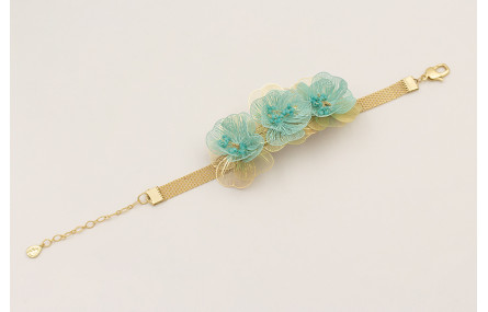 Pulsera cadena malla dorada mate con flores moldea