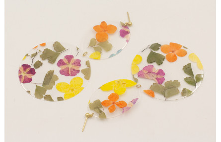 Pendientes lentejuela disco y ovalo con flores nat